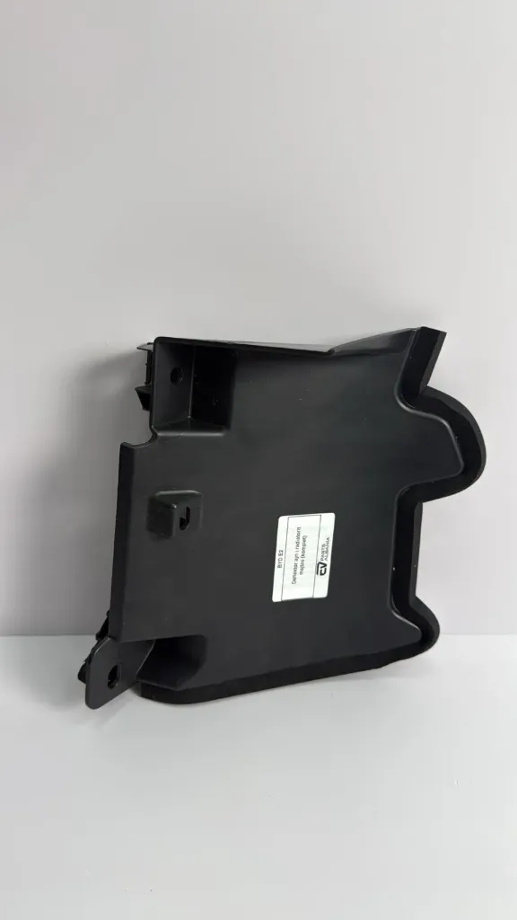 [ELEAD-5302310] Deflektor ajri i radiatorit majtas (komplet) / Left radiator air deflector