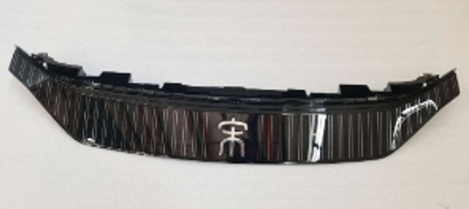 [UFEA-2803190] Shirit dekorativ i parakolpit perpara – krom / Front bumper decorative strip – chrome