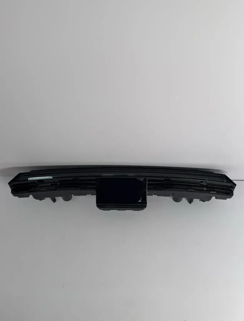 Drite pozicioni qendrore perpara / Front center position light