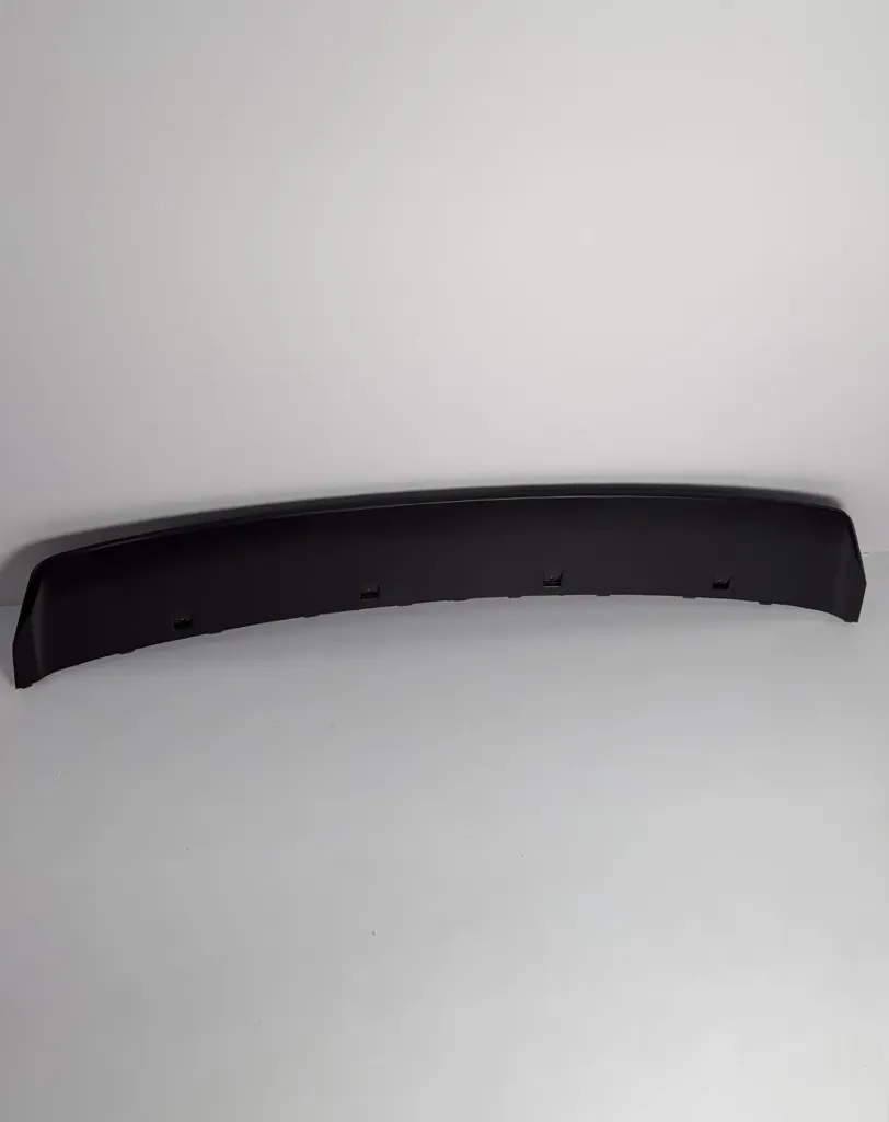 [UFEA-2803114] Panel dekorativ i pjesës së poshtme të parakolpit përpara