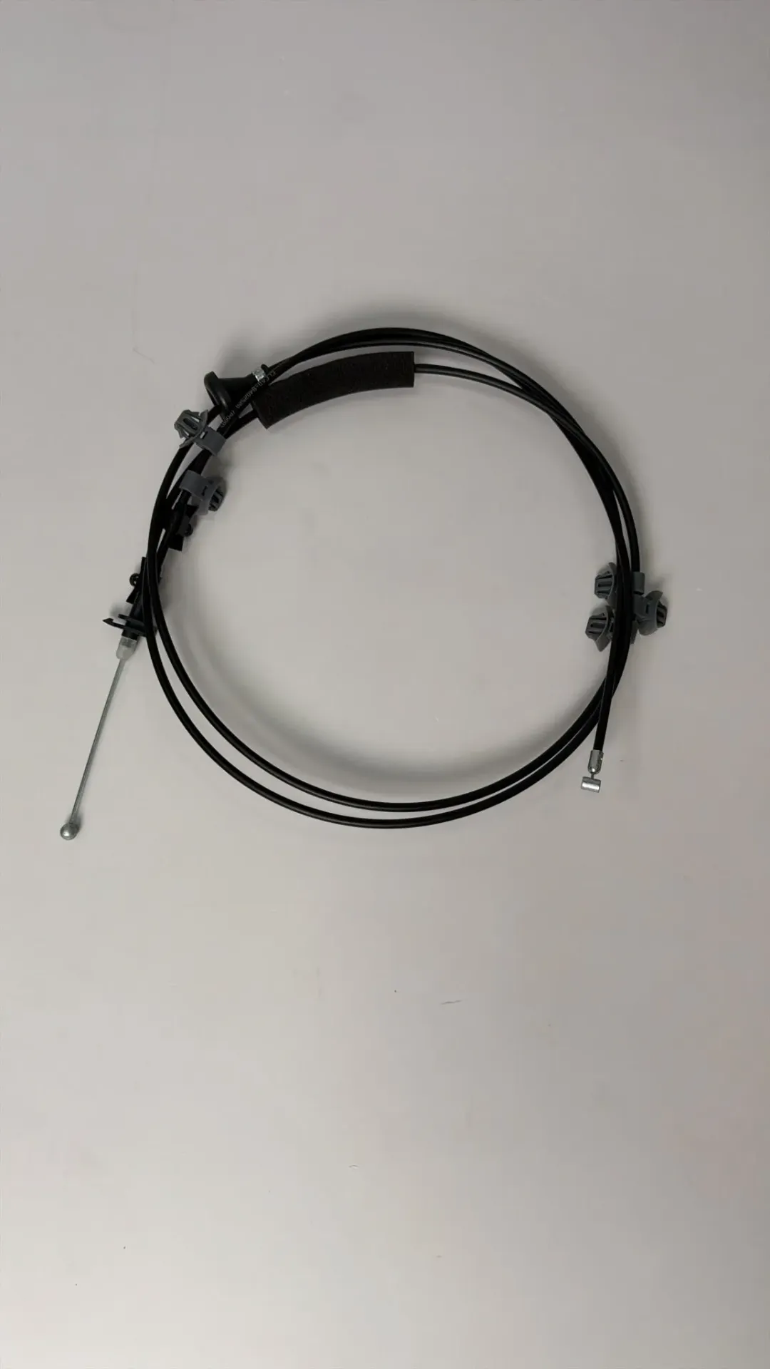 [ELEAD-8402520] Kabell hapjeje i kofanos (komplet) / Hood release cable (complete)