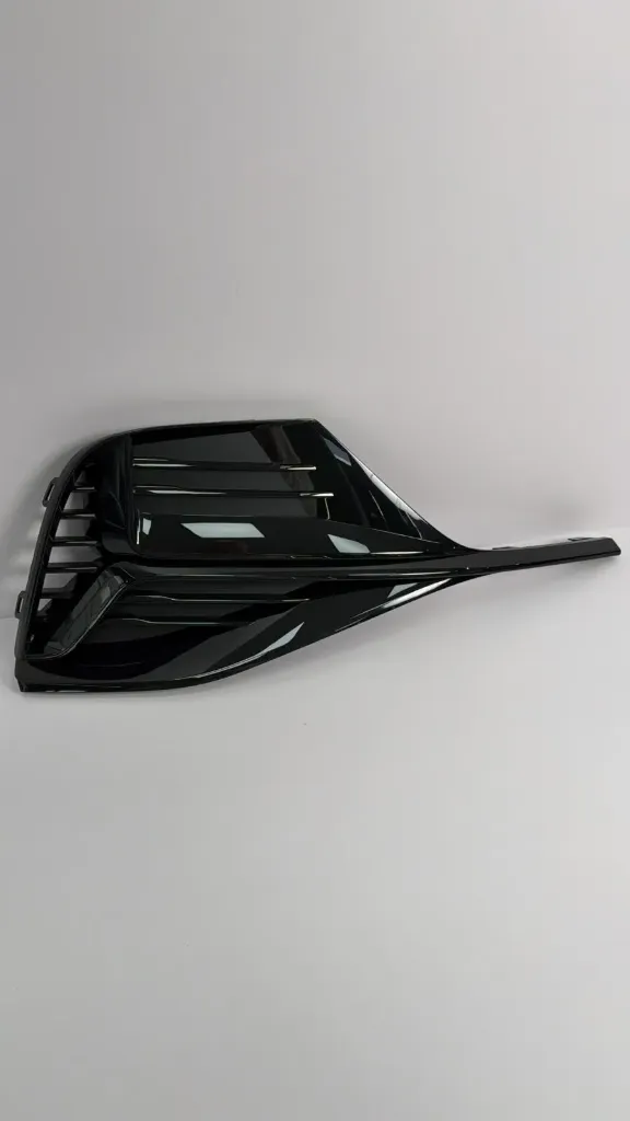 [ELEAD-2803141] Panel dekorativ i parakolpit perpara djathtas / Front right bumper decorative panel