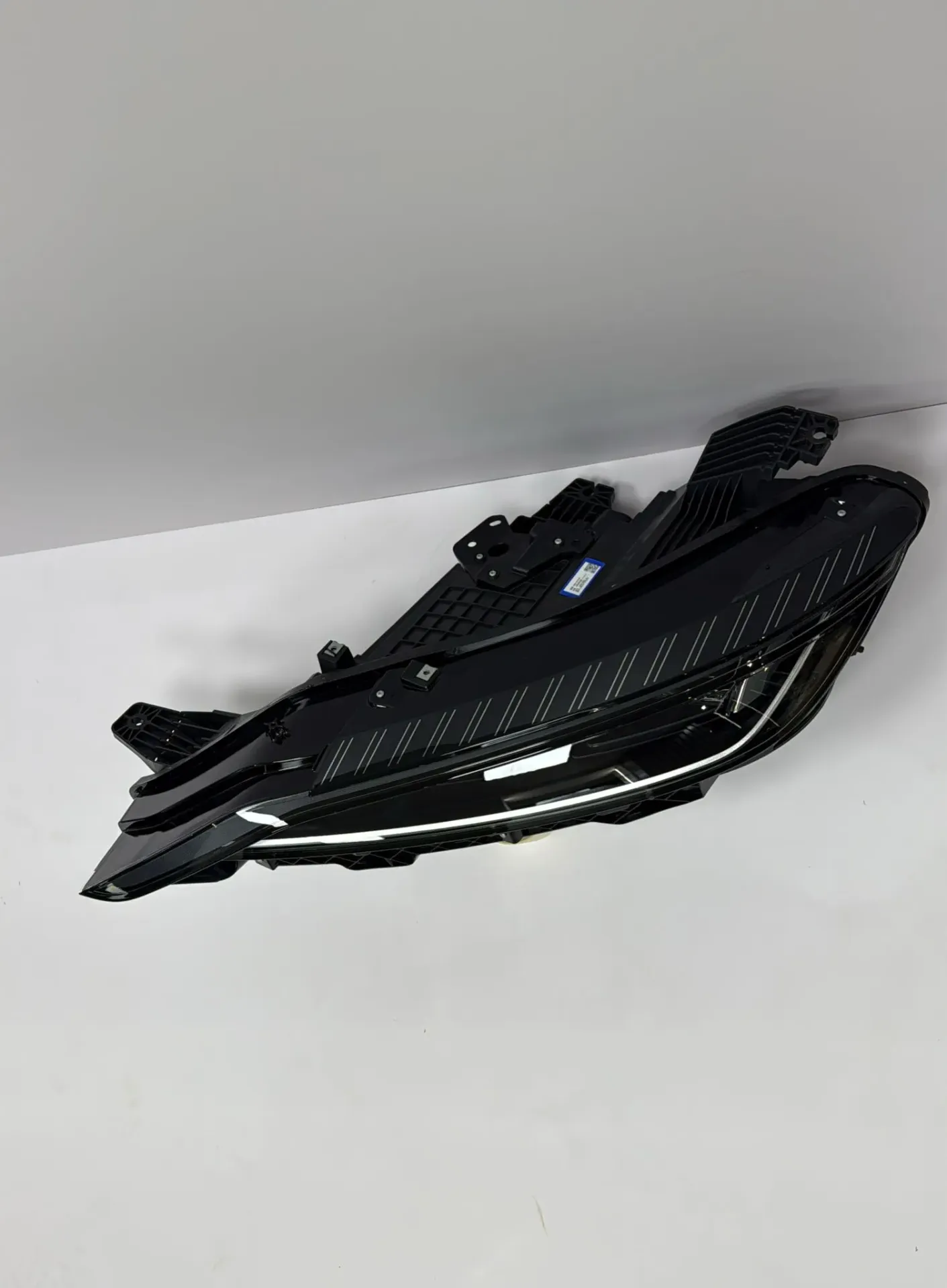 [UFEA-4121020A] Fener djathtas / Right headlight