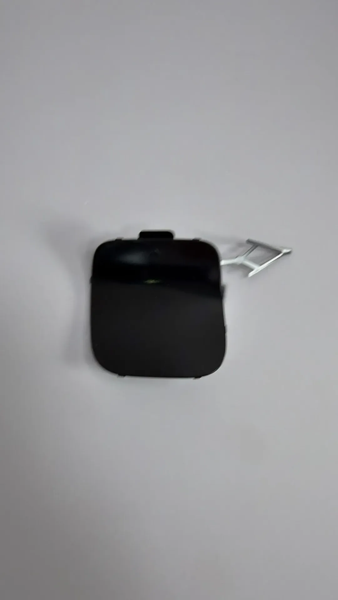 [SA3EF-2803741] Kapak mbulues i grep-it tërheqës përpara (trupi)