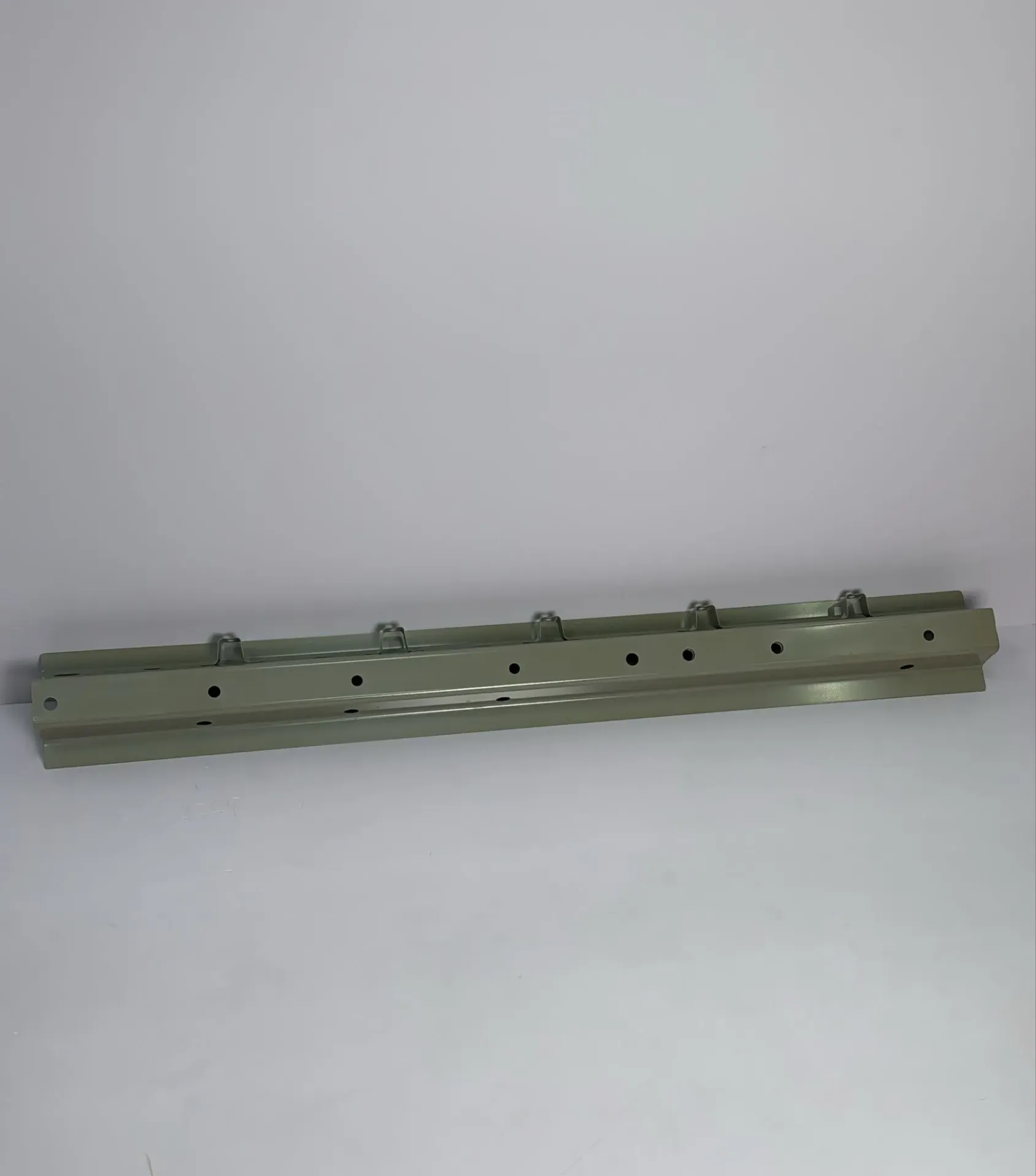 [EL-5401149/77] Panel forcues i pragut djathtas (komplet) / Right sill reinforcement panel