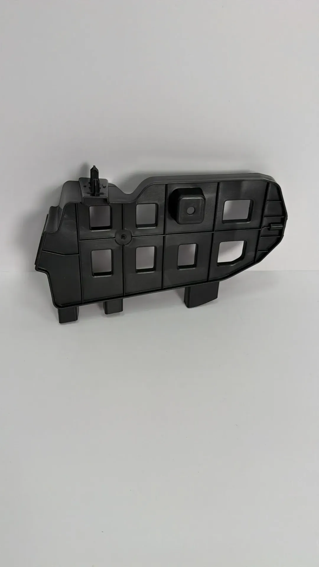 [SC2E-2804330] Mbajtese mbeshtetese e poshtme majtas e parakolpit mbrapa (komplet) / Rear bumper lower left support bracket
