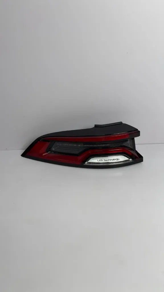 [ST-4133010D] Stop mbrapa majtas (komplet) / Rear left brake light (completed)