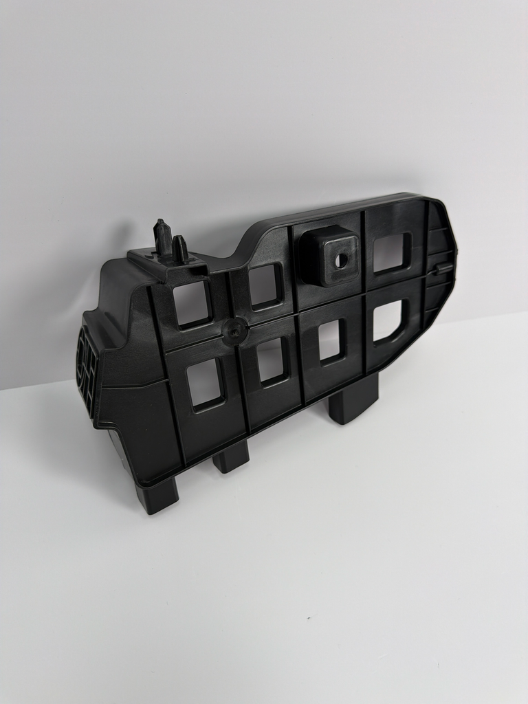 Mbajtëse mbështetëse e poshtme djathtas e parakolpit mbrapa (komplet)