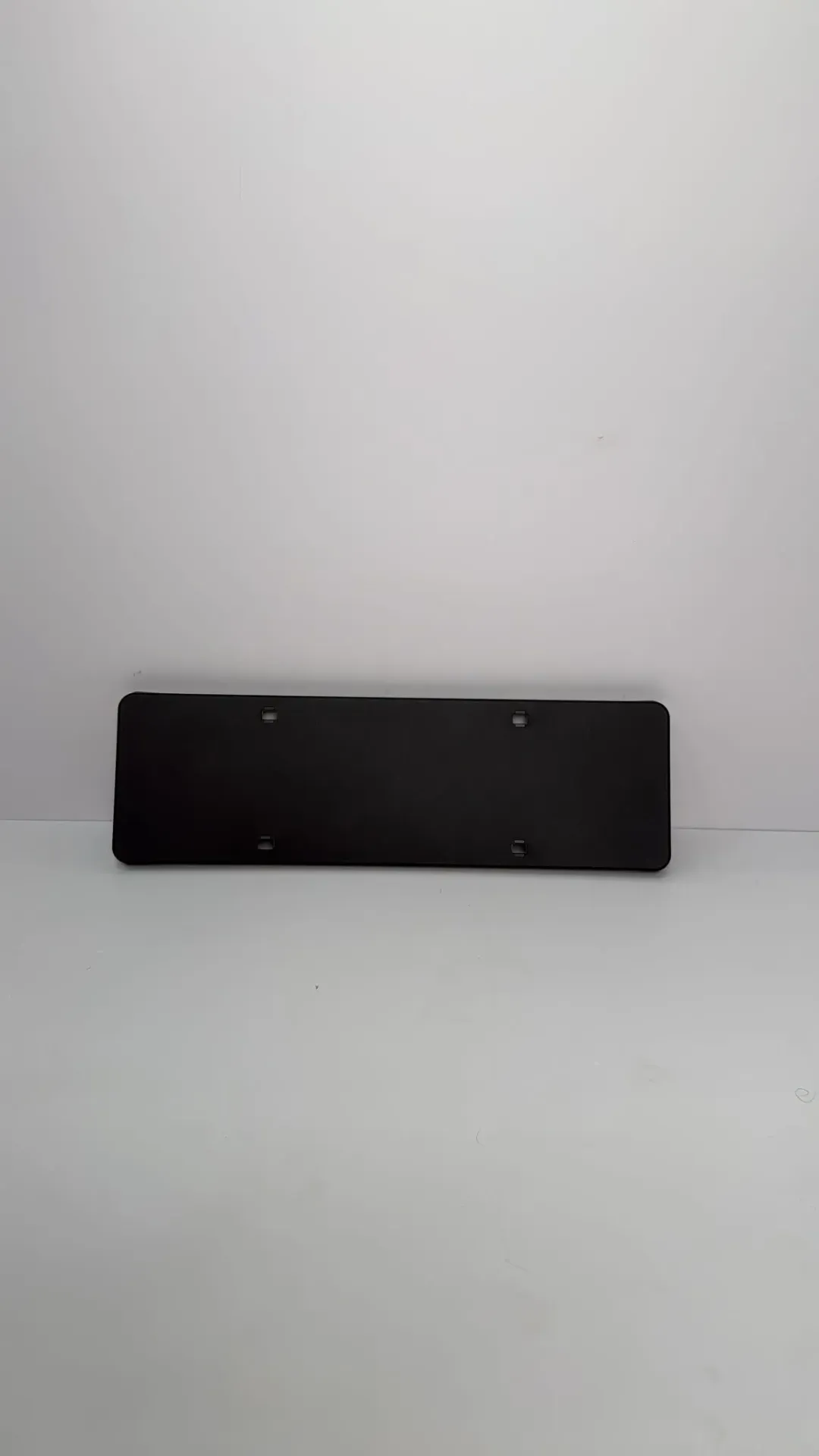 [SREA-2804122] Panel i targes mbrapa / Rear license plate panel