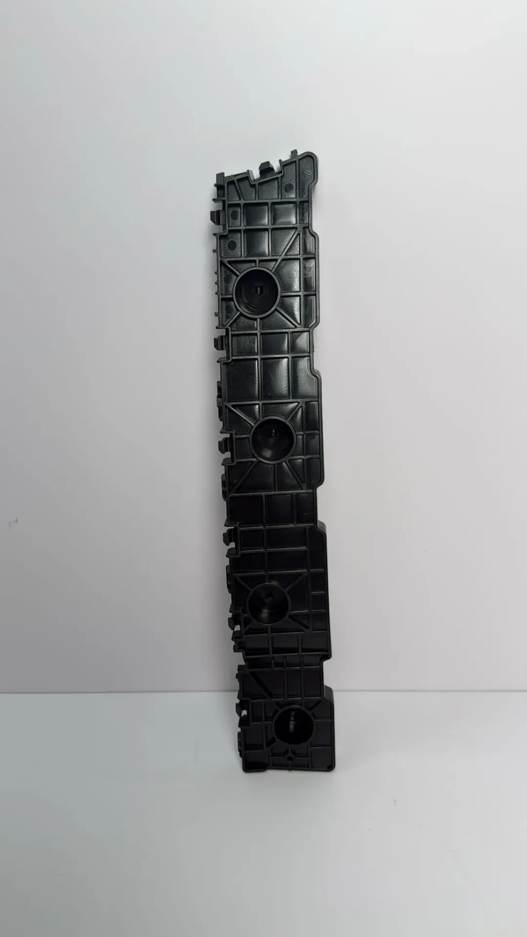 [SRE-2804310] Mbajtese e perparme majtas e parakolpit mbrapa (komplet) / Front left rear bumper bracket