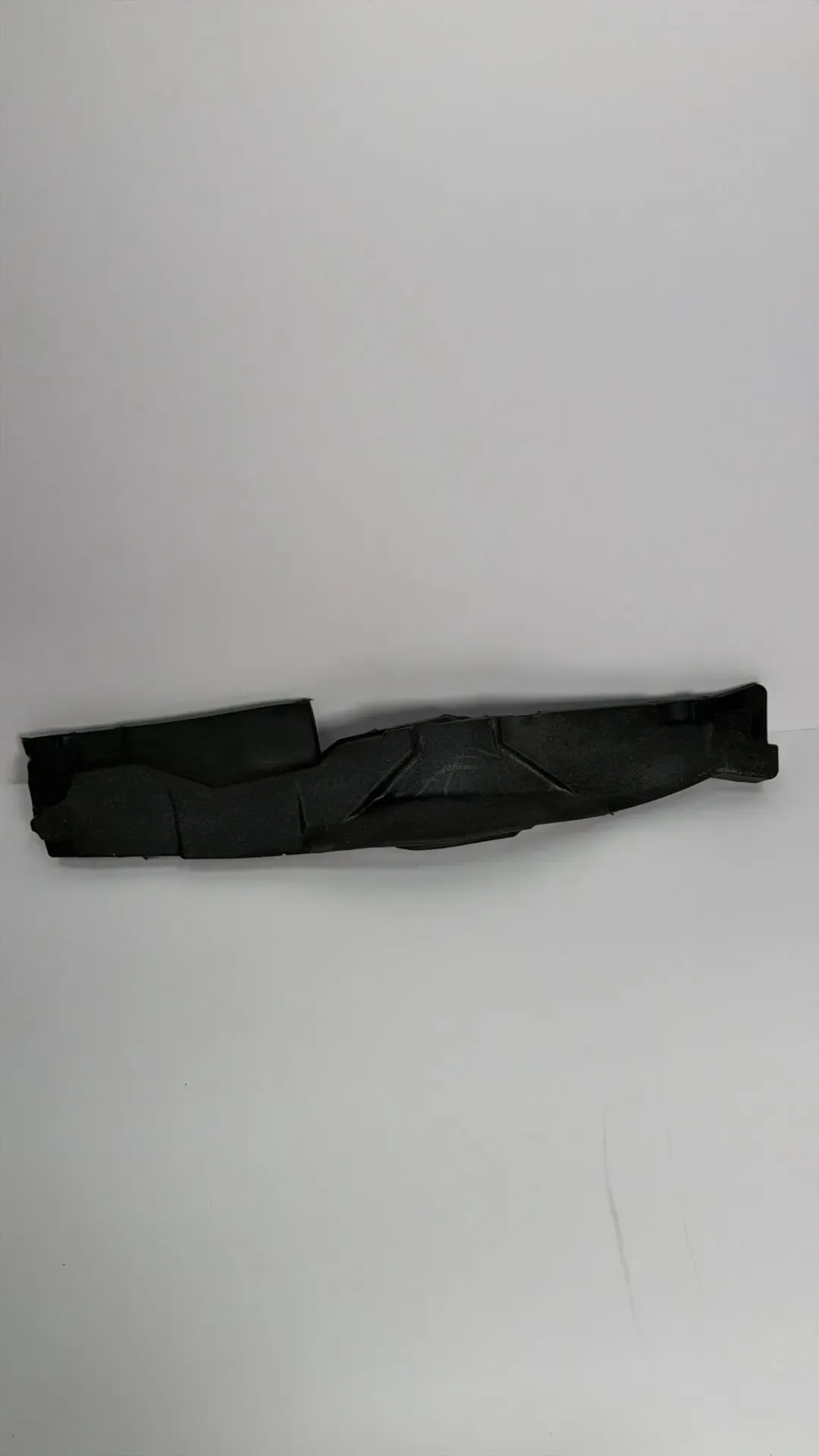 [SA3F-3102221] Mbulese e pasme e parafangos djathtas / Rear right fender cover