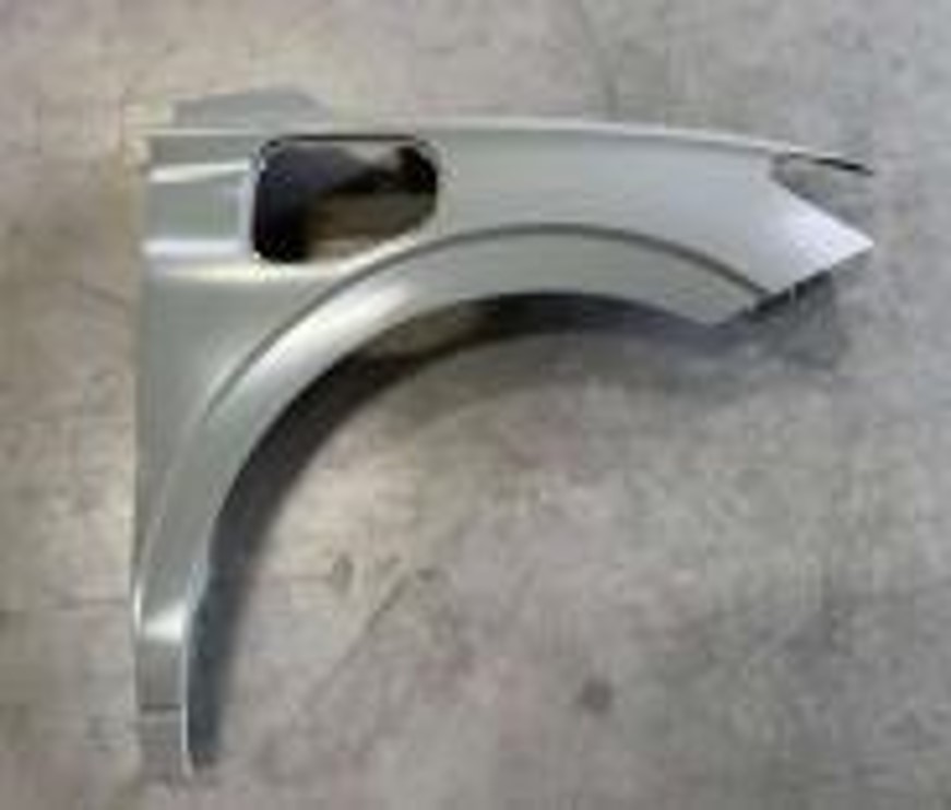 Parafango djathtas / Right fender