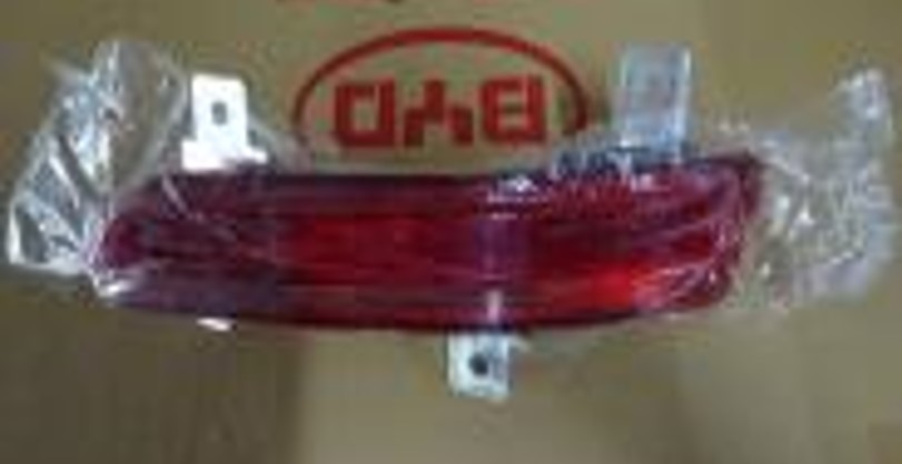 [EL-4116300-C] Drite mjegulle mbrapa majtas / Rear left fog light