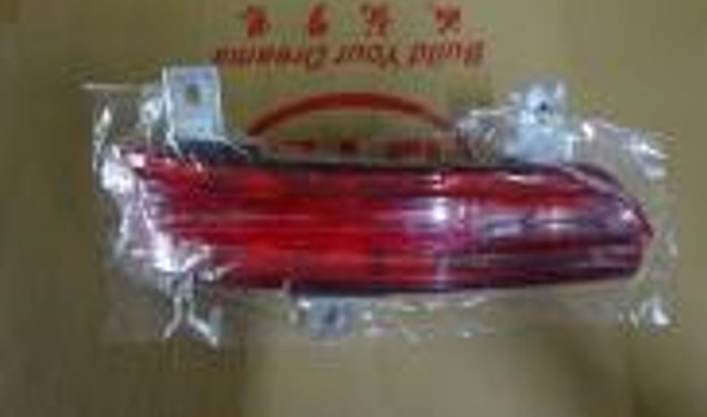 [EL-4113200-C] Drite mbrapa djathtas / Right rear light
