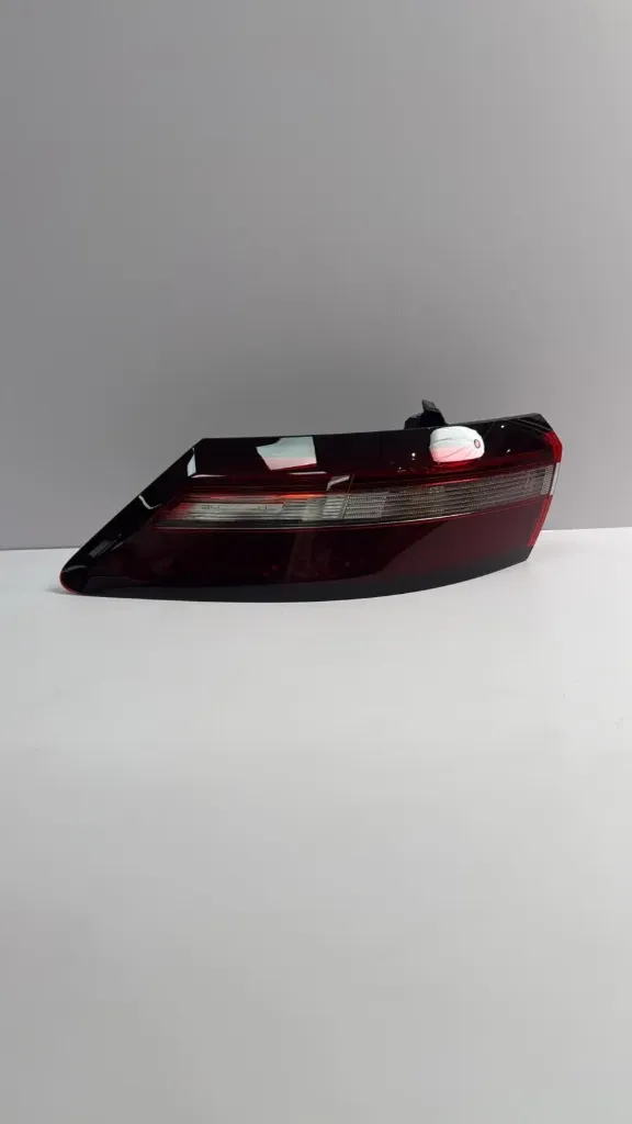 Stop mbrapa majtas (komplet) / Rear left brake light (completed)
