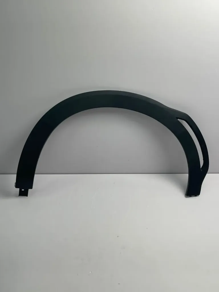[EQEA-5302430-C] Panel dekorativ i harkut te rrotes mbrapa majtas (komplet) / Rear left wheel arch decorative panel