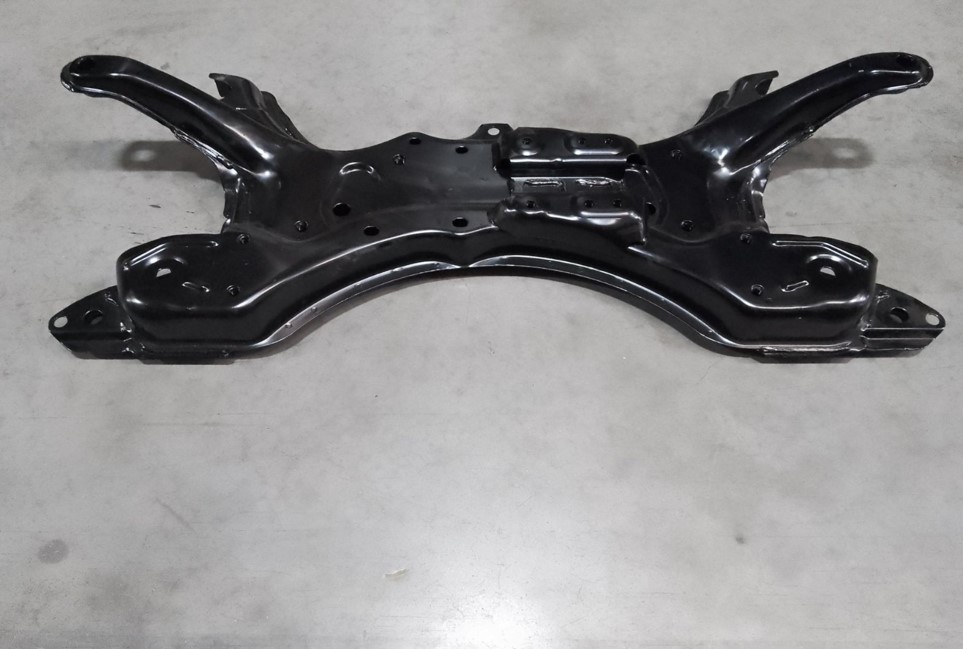 [IB5-2810100-D3-C] Ure e perparme / Front axle
