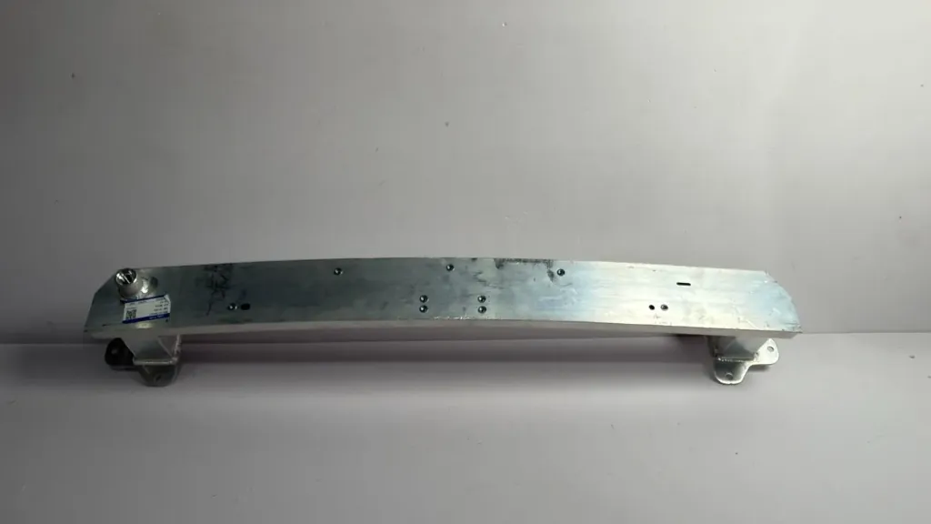 [S37-2803700] Traverse parakolpi