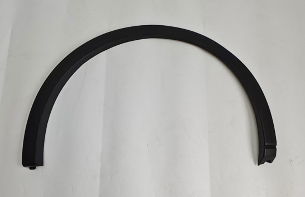 Hark rrote perpara djathtas / Front right wheel arch