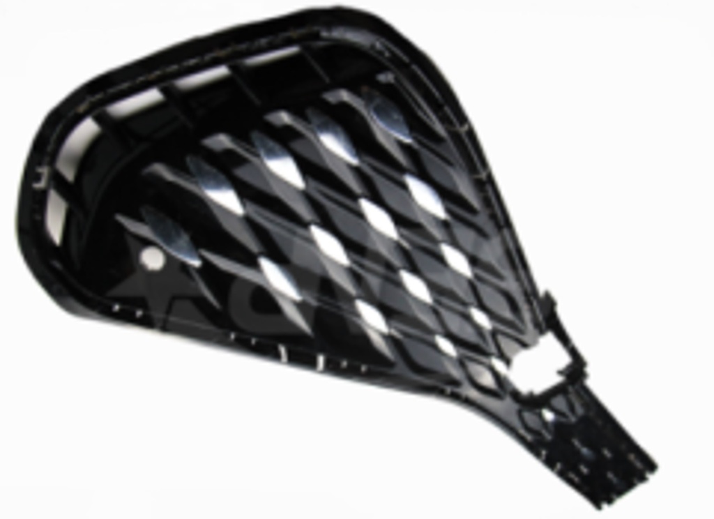 [L12G854662A4NW] Kornize drite mjegulle perpara djathtas / Front right fog light frame