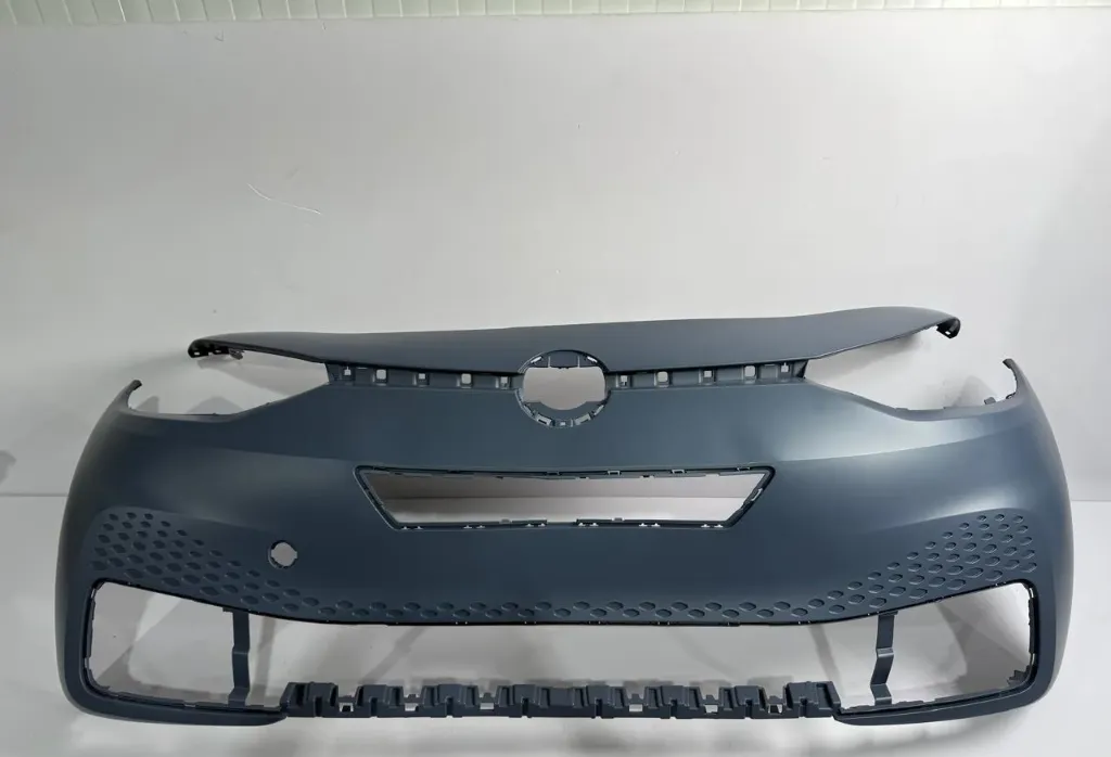 [10D807221-C] Parakolp trup i thjeshte me primer / Front bumper simple body with primer
