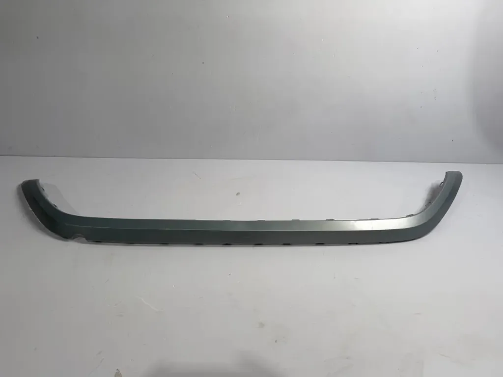 Panel dekorativ deflektor parakolpi pasem