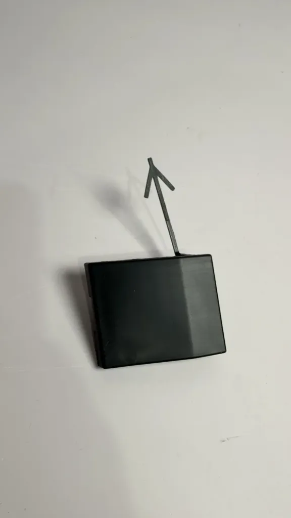 Kapak parakolpi i grepit terheqes / Towbar bumper cover