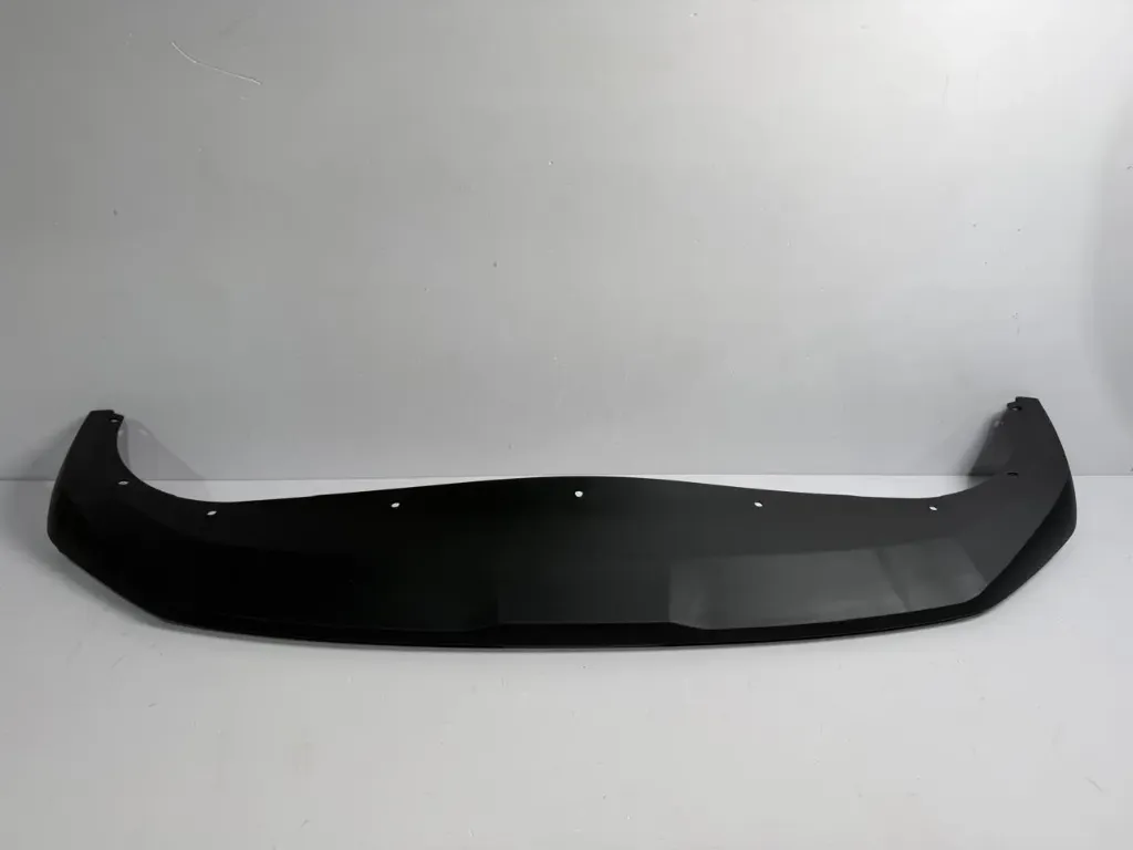Listel poshtem parakolpi para / Front bumper lower trim