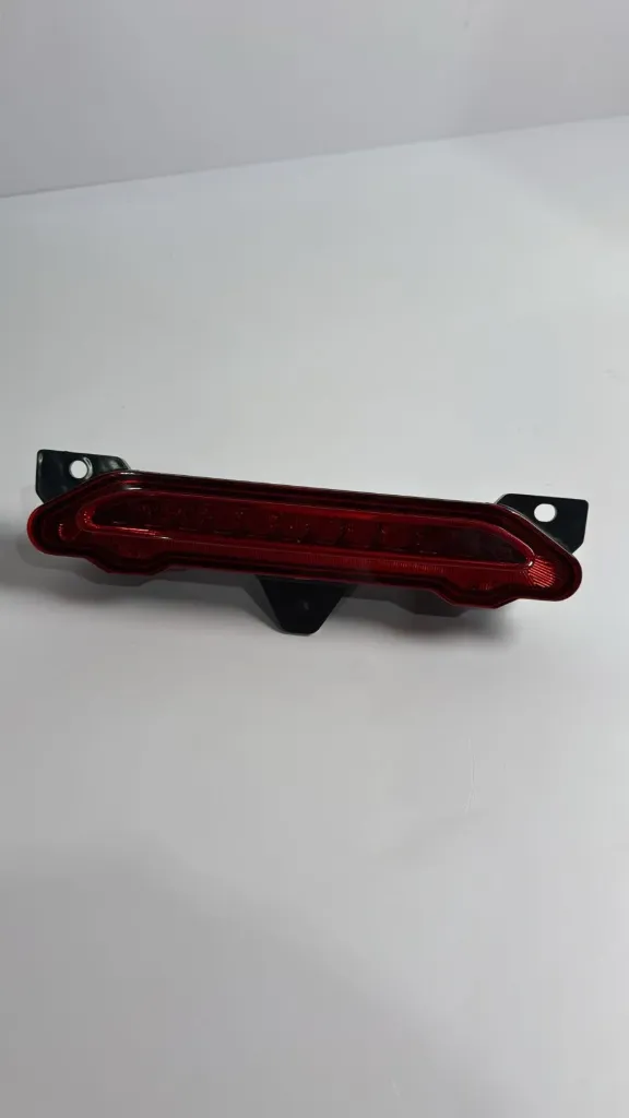 Drite mjegulle mbrapa / Rear fog lights