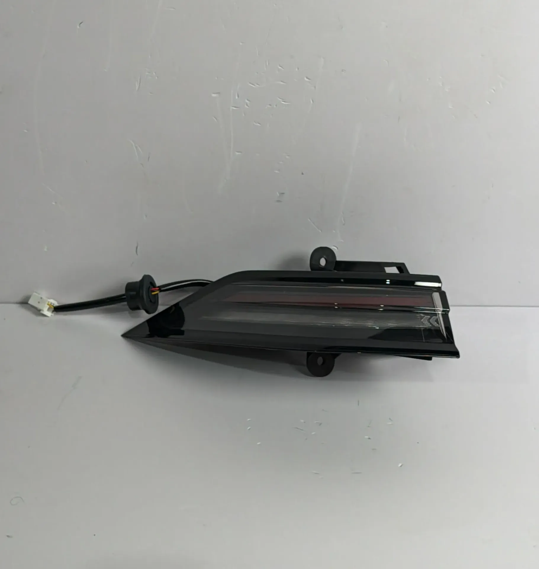 Stop pasem majtas A / Rear left brake light A
