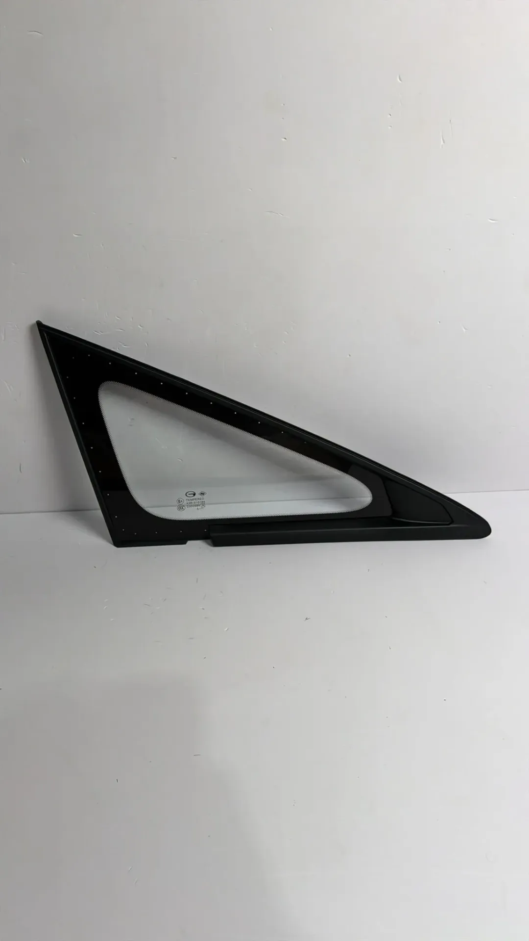Xham trekendesh panel anesor majtas / Left side panel triangle glass