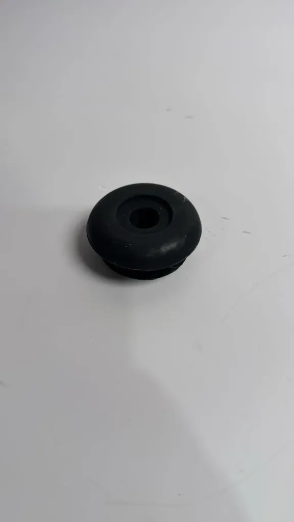 Gomine e poshtme amortizatori mbrapa / Rear shock absorber lower rubber