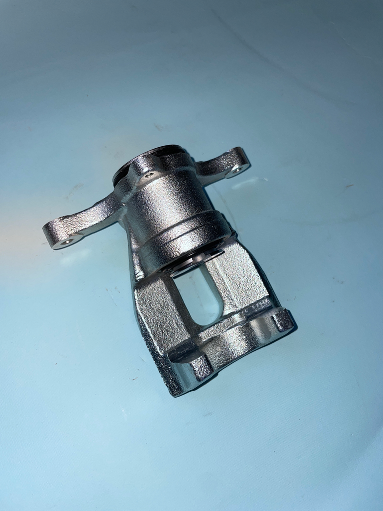 Kaliper frenash pasem majtas / Rear left brake caliper