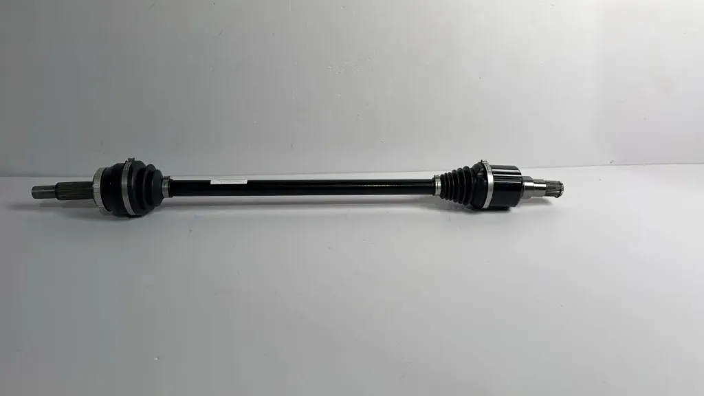 Semiaks transmisioni pasem majtas / Rear left transmission shaft