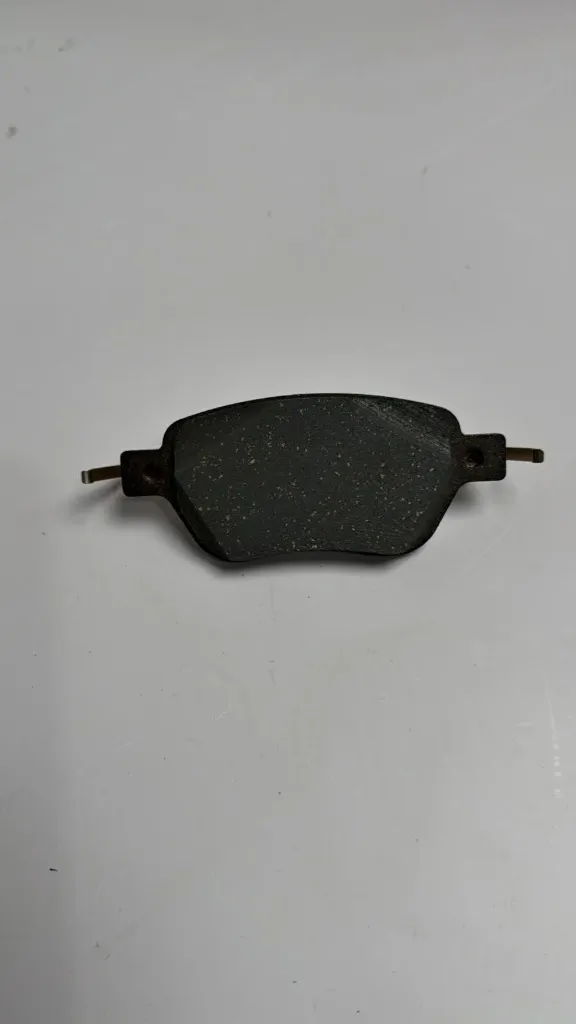 [UFEB-3502140] Pllaka frenash pasem komplet