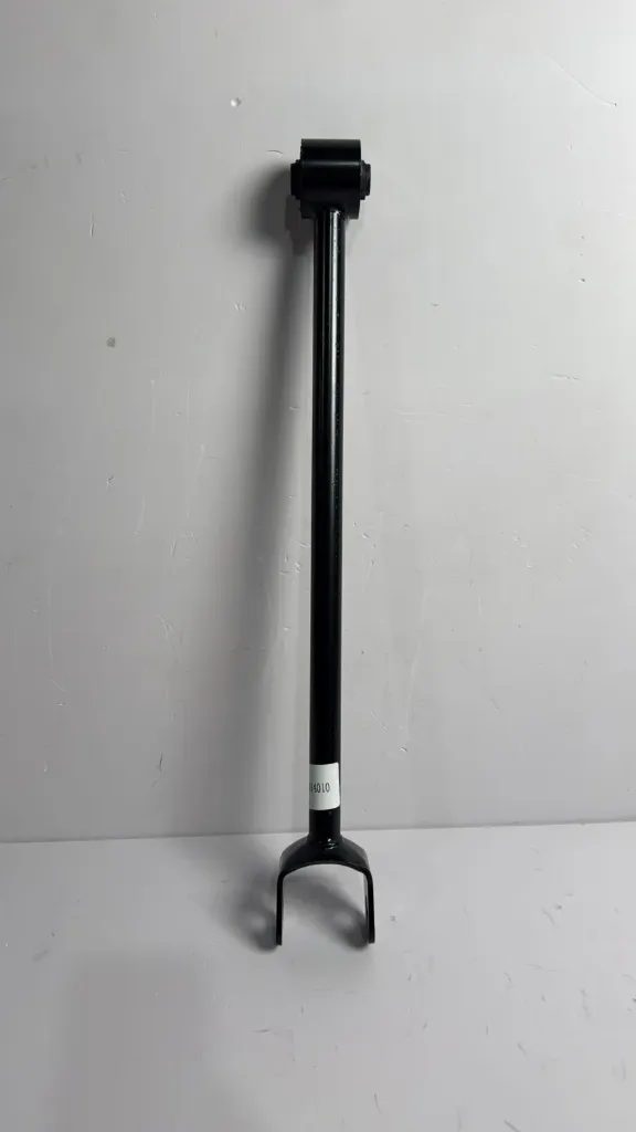 Krahu terheqes pasem komplet / Rear suspension arm