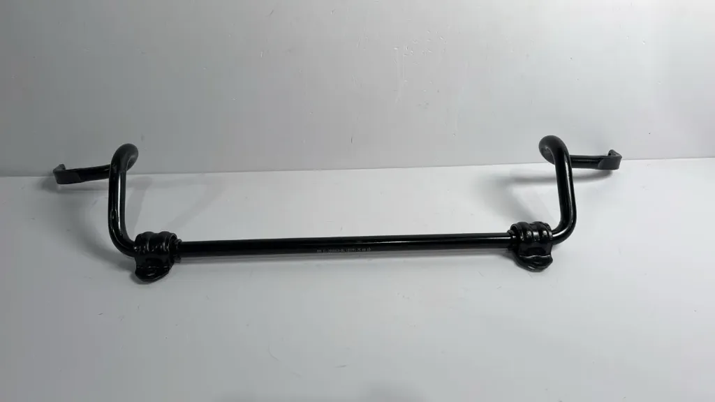Stabilizator para / Front stabilizer