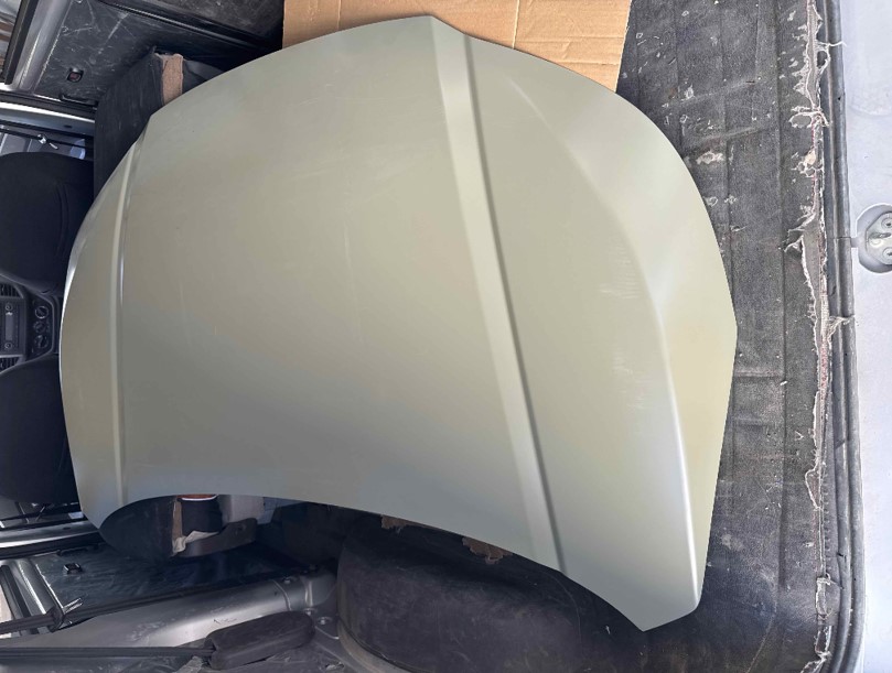 Kofano komplet / Hood