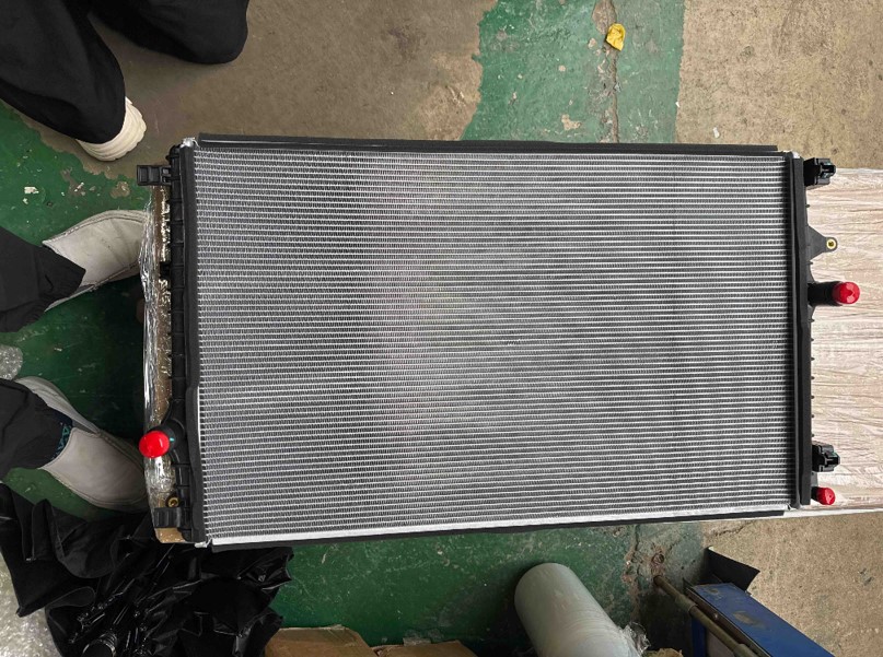Radiatori komplet i asembluar / Radiator 