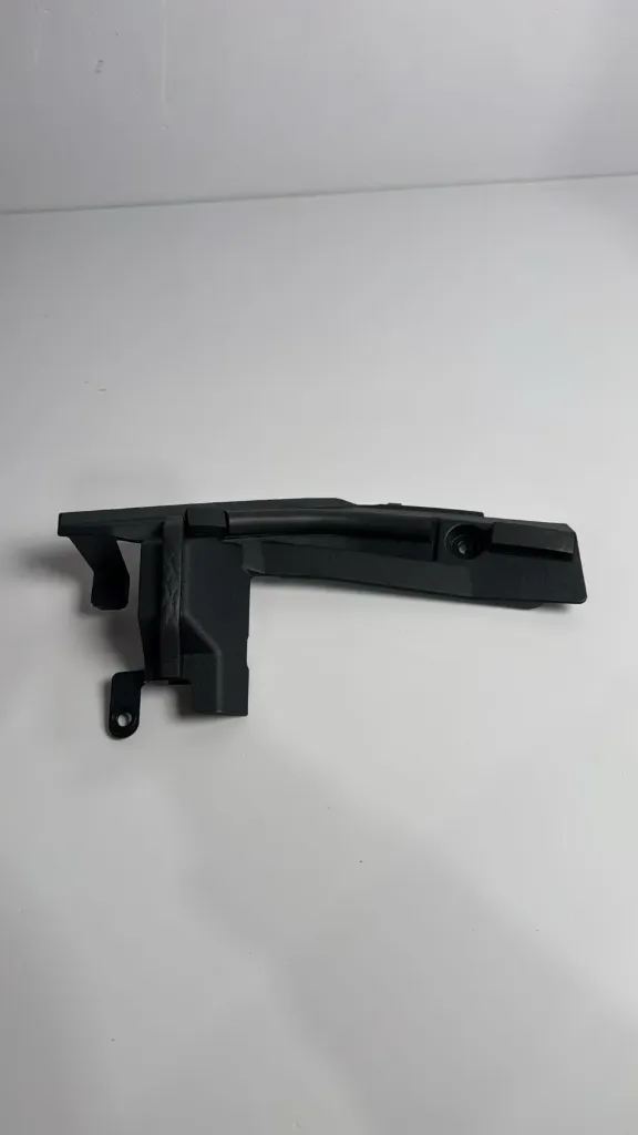 Gome izolimi kofano me parafango djathtas