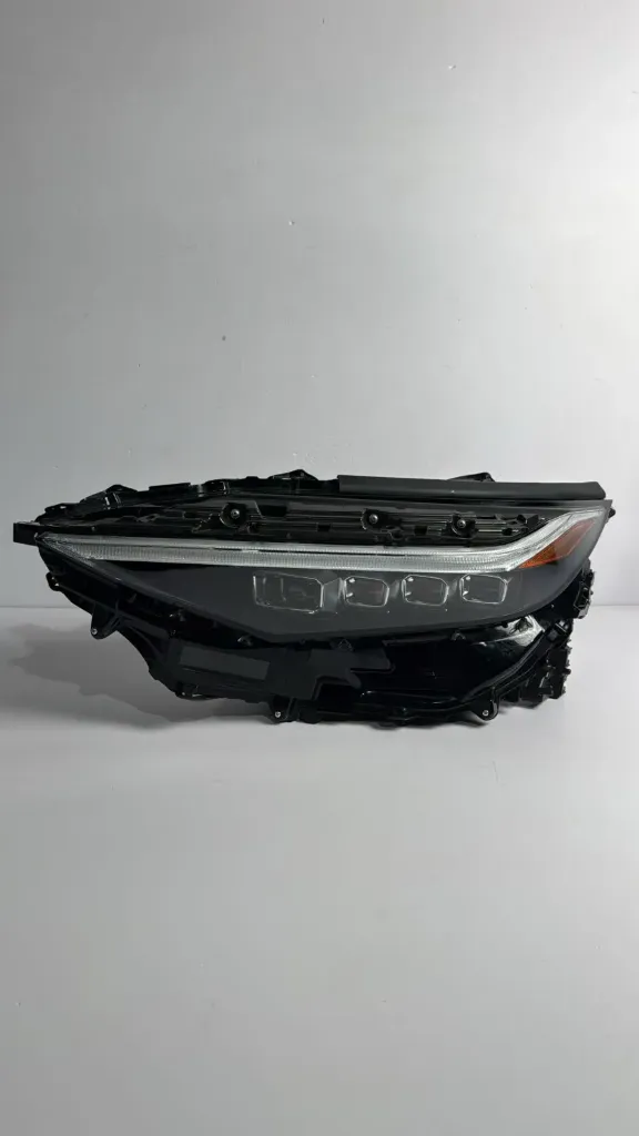 Fener majtas / Left headlight
