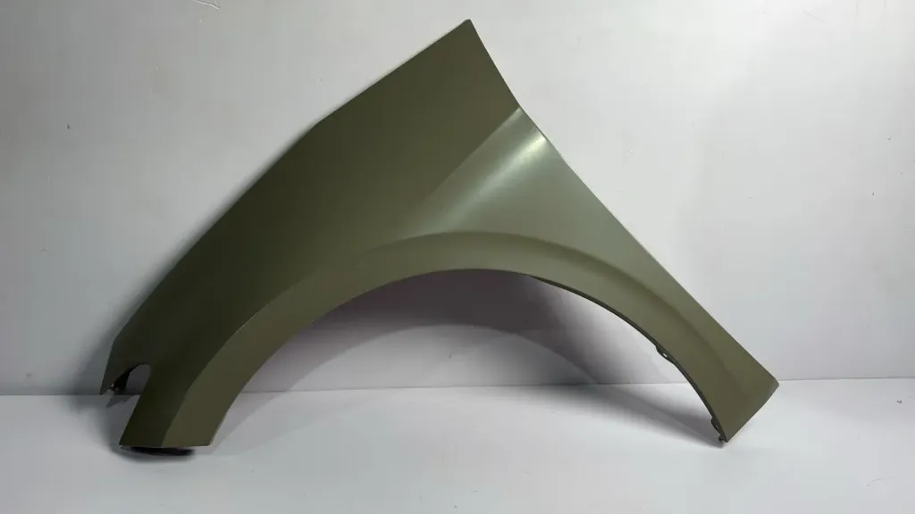 Parafango majtas / Left fender