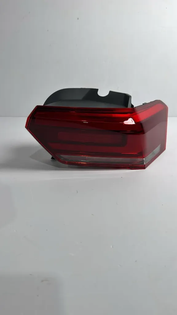 Stop pasem majtas / Rear left brake light