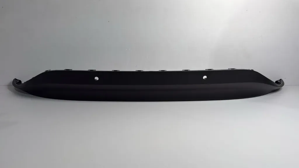 Pllake deflektori parakolpi pasem