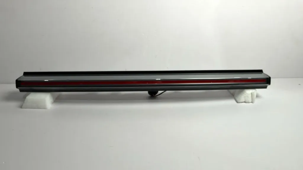 Stop qendror / Central brake light
