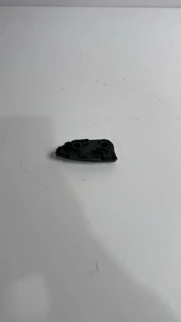 [S37-2803250] Mbajtese djathtas parakolpi para