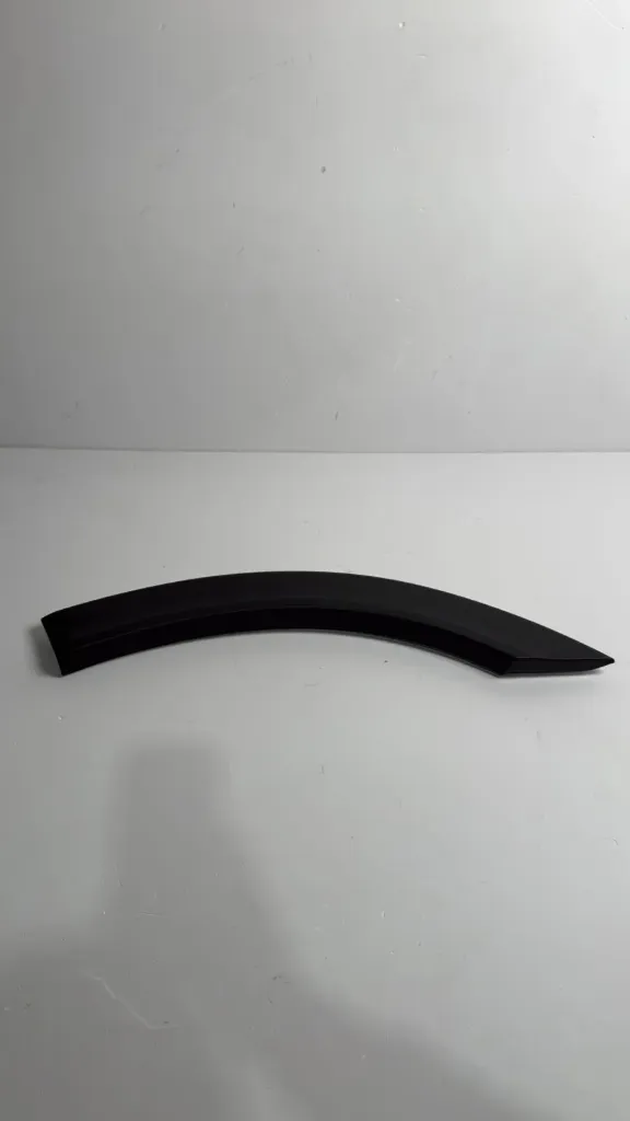 Dekor hark rrote pasem majtas para / Rear left wheel arch trim