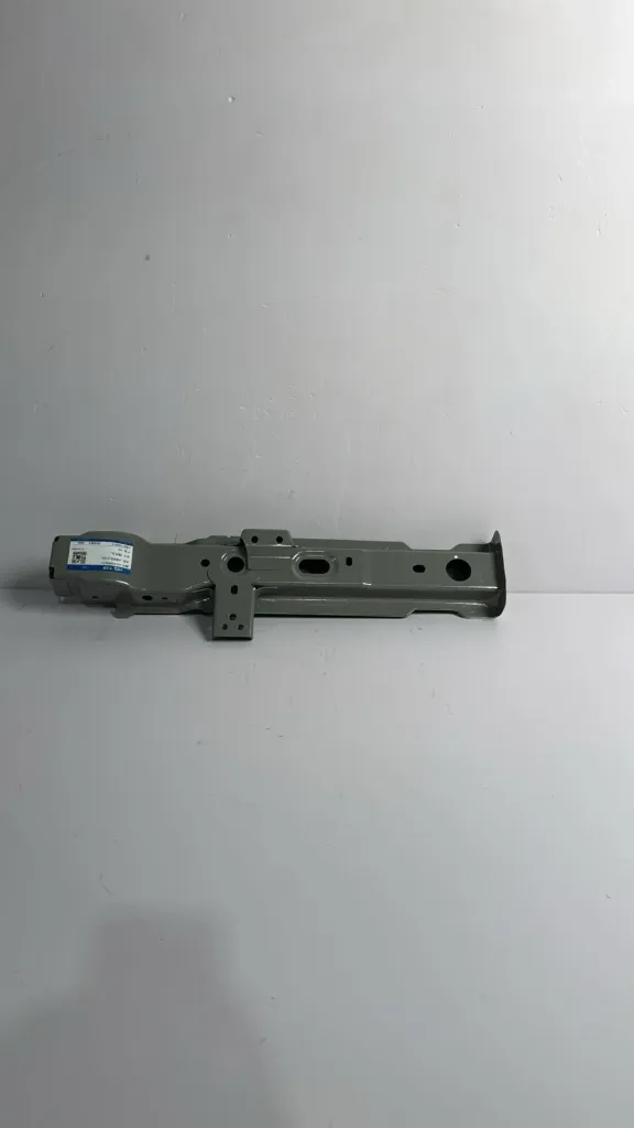 [S37-5300620-DY] Shtylle radiatori djathtas