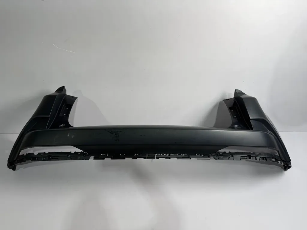 Pjesa e siperme parakolpi pasem