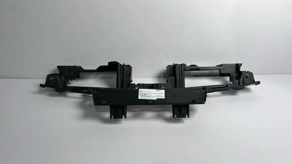 [S31-2803230] Suport parakolpi qendrore